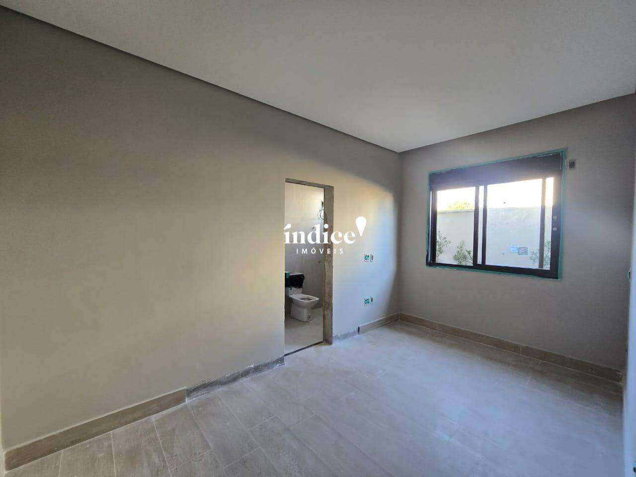 Casas Condomínio para à venda no Vila do Golf na cidade de Ribeirão Preto: 