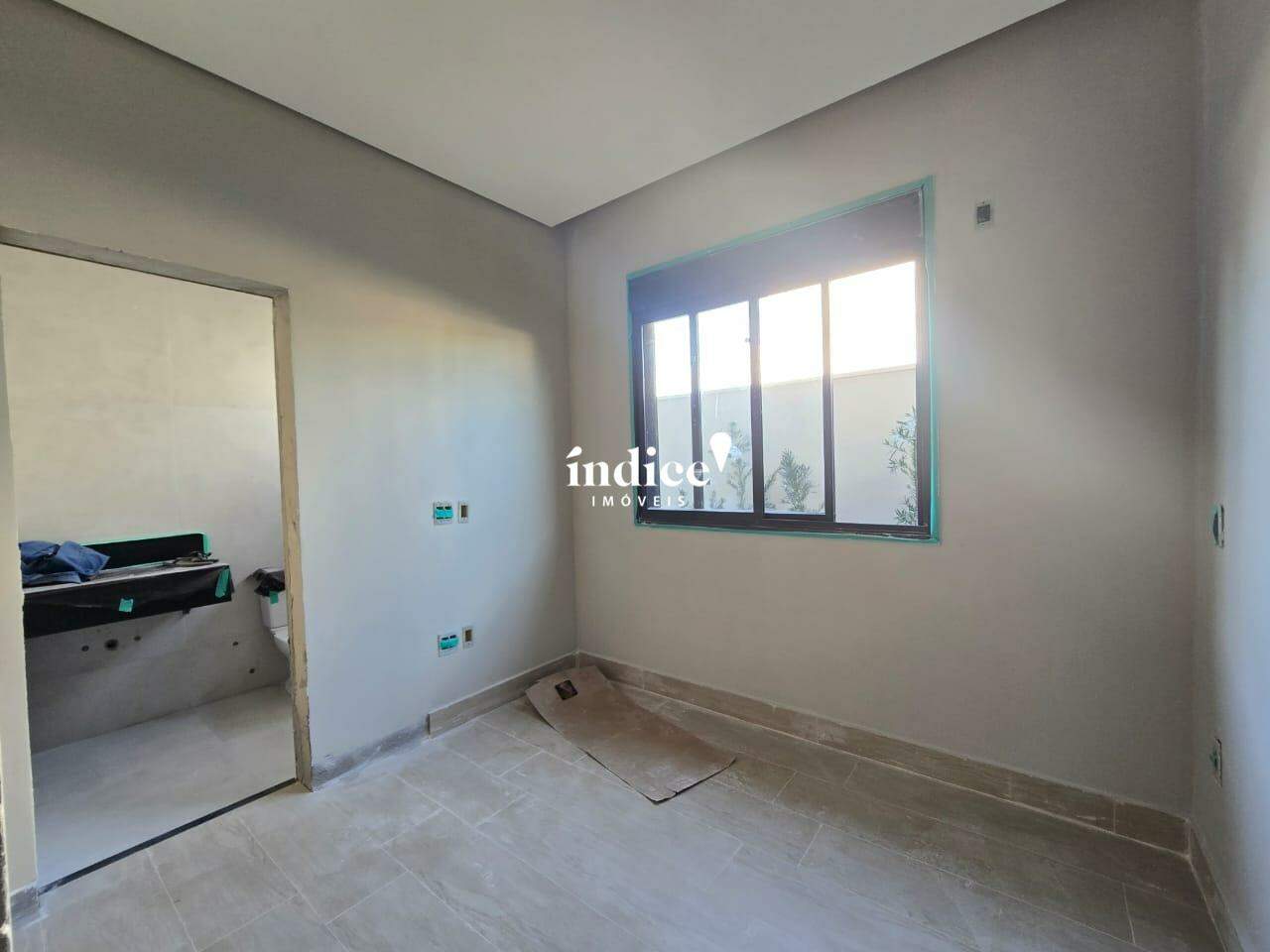 Casas Condomínio para à venda no Vila do Golf na cidade de Ribeirão Preto: 