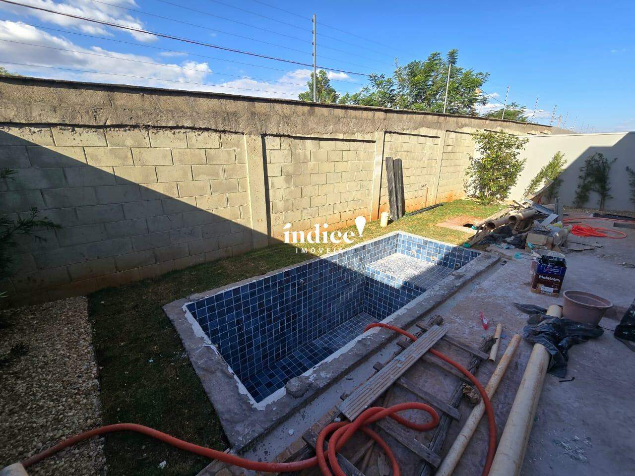 Casas Condomínio para à venda no Vila do Golf na cidade de Ribeirão Preto: 