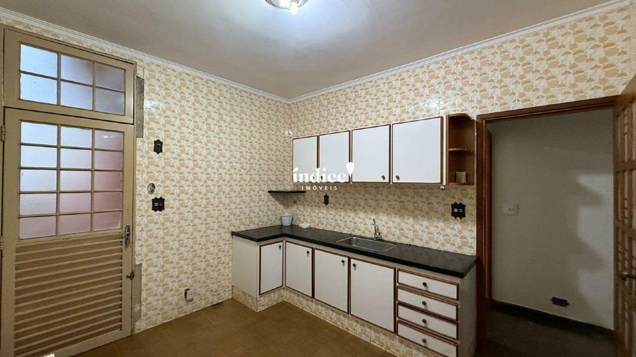 Casas para à venda no Jardim Macedo na cidade de Ribeirão Preto: 
