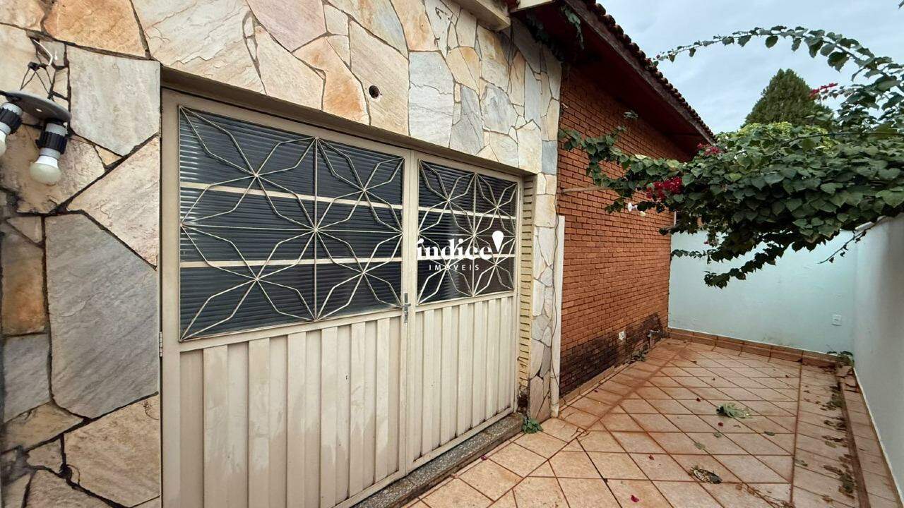 Casas para à venda no Jardim Macedo na cidade de Ribeirão Preto: 