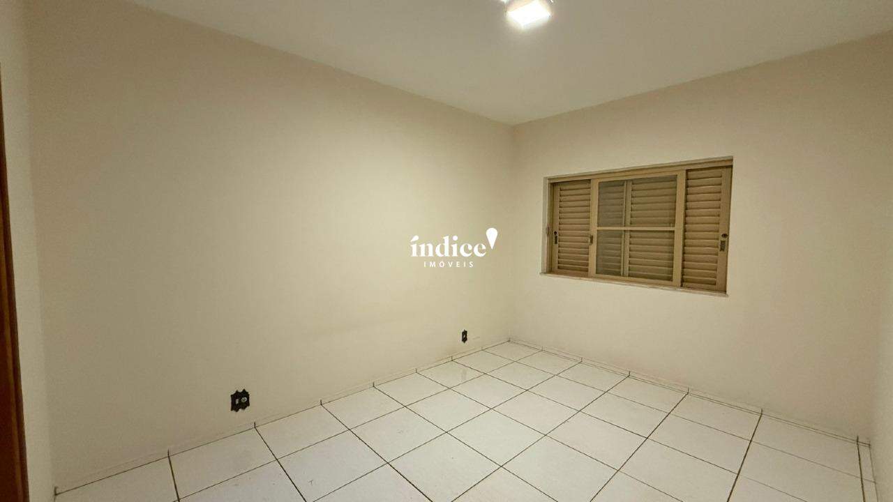Casas para à venda no Jardim Macedo na cidade de Ribeirão Preto: 