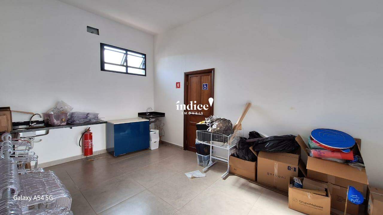 Salão Comercial para para aluguel no Jardim América na cidade de Ribeirão Preto: 