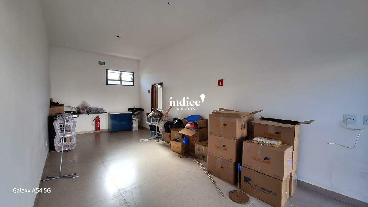 Salão Comercial para para aluguel no Jardim América na cidade de Ribeirão Preto: 
