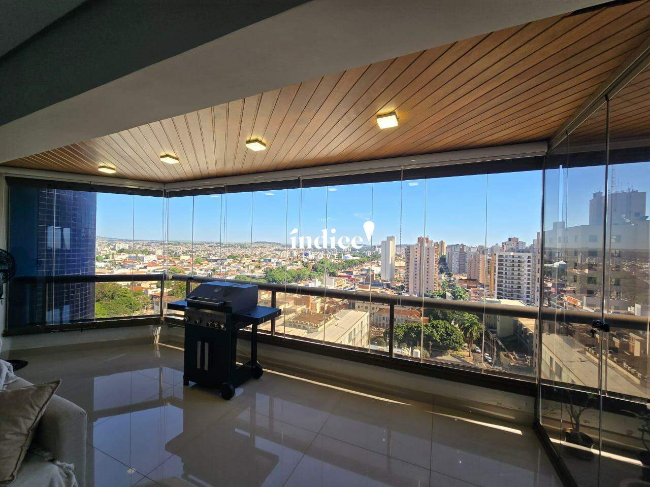 Apartamento para à venda no Centro na cidade de Ribeirão Preto: