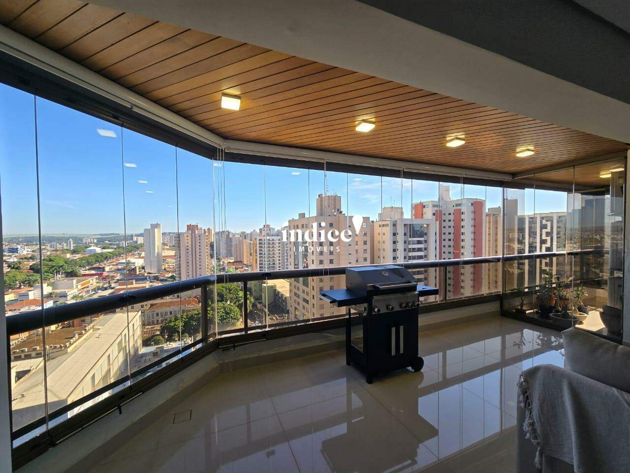 Apartamento para à venda no Centro na cidade de Ribeirão Preto: