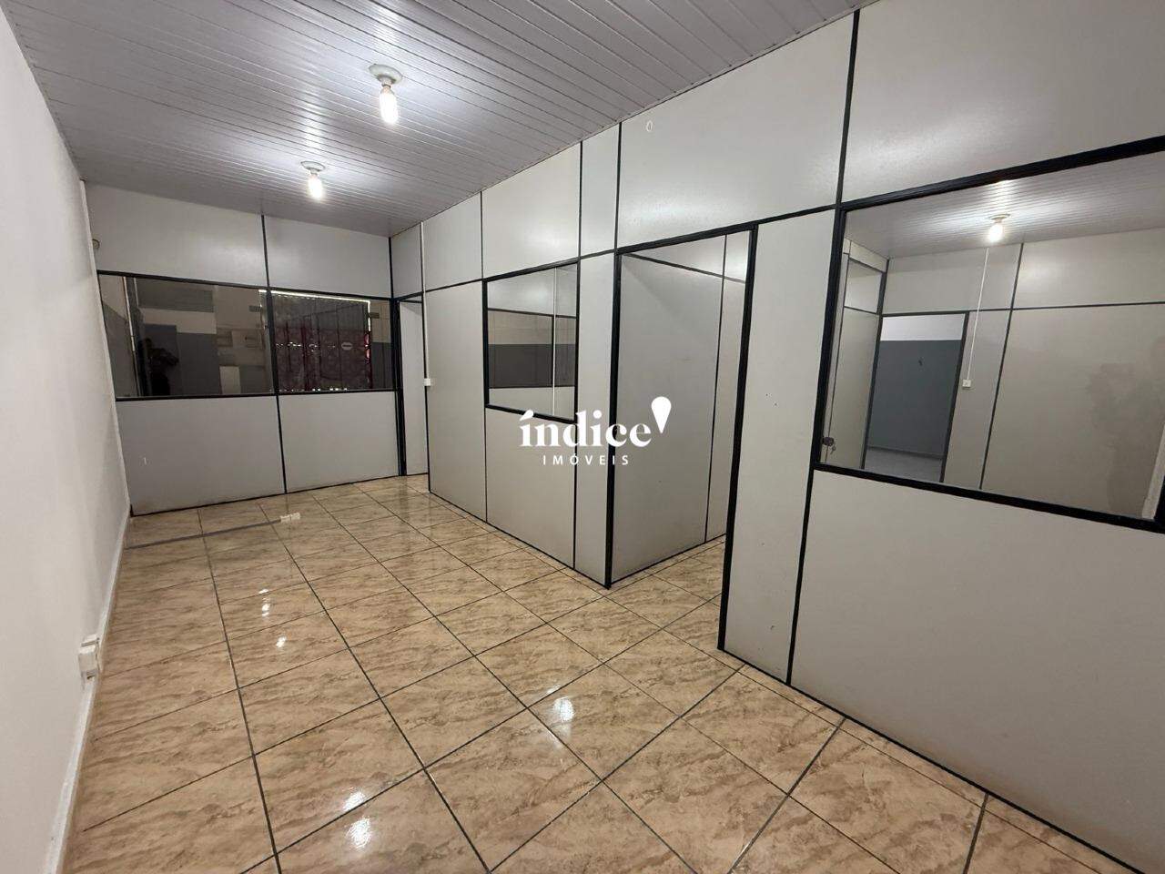 Galpão Comercial para para aluguel no Independência na cidade de Ribeirão Preto: 