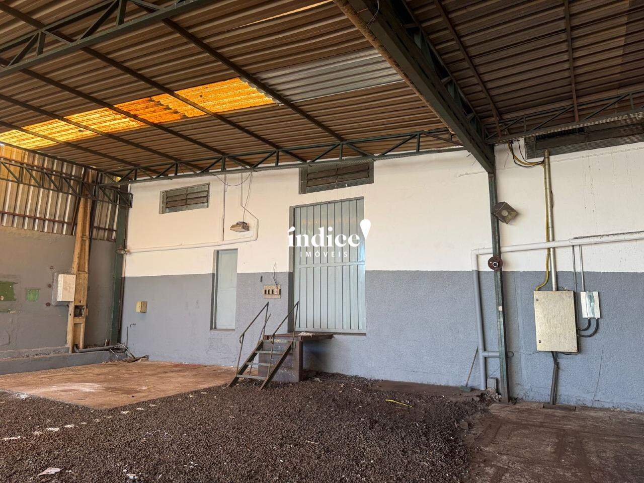 Galpão Comercial para para aluguel no Independência na cidade de Ribeirão Preto: 
