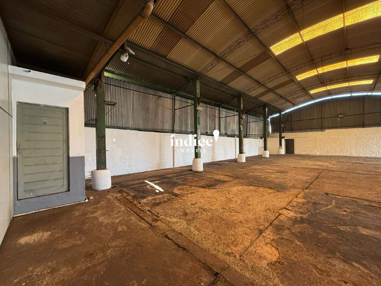 Galpão Comercial para para aluguel no Independência na cidade de Ribeirão Preto: 