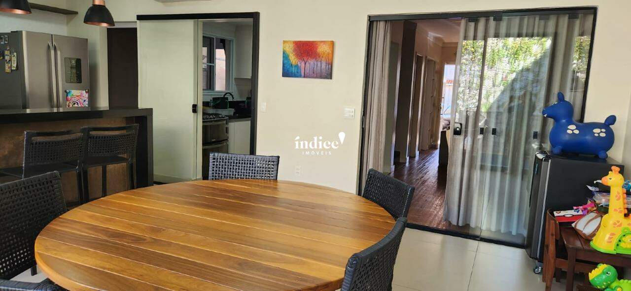 Casas Condomínio para à venda no Vila do Golf na cidade de Ribeirão Preto: 