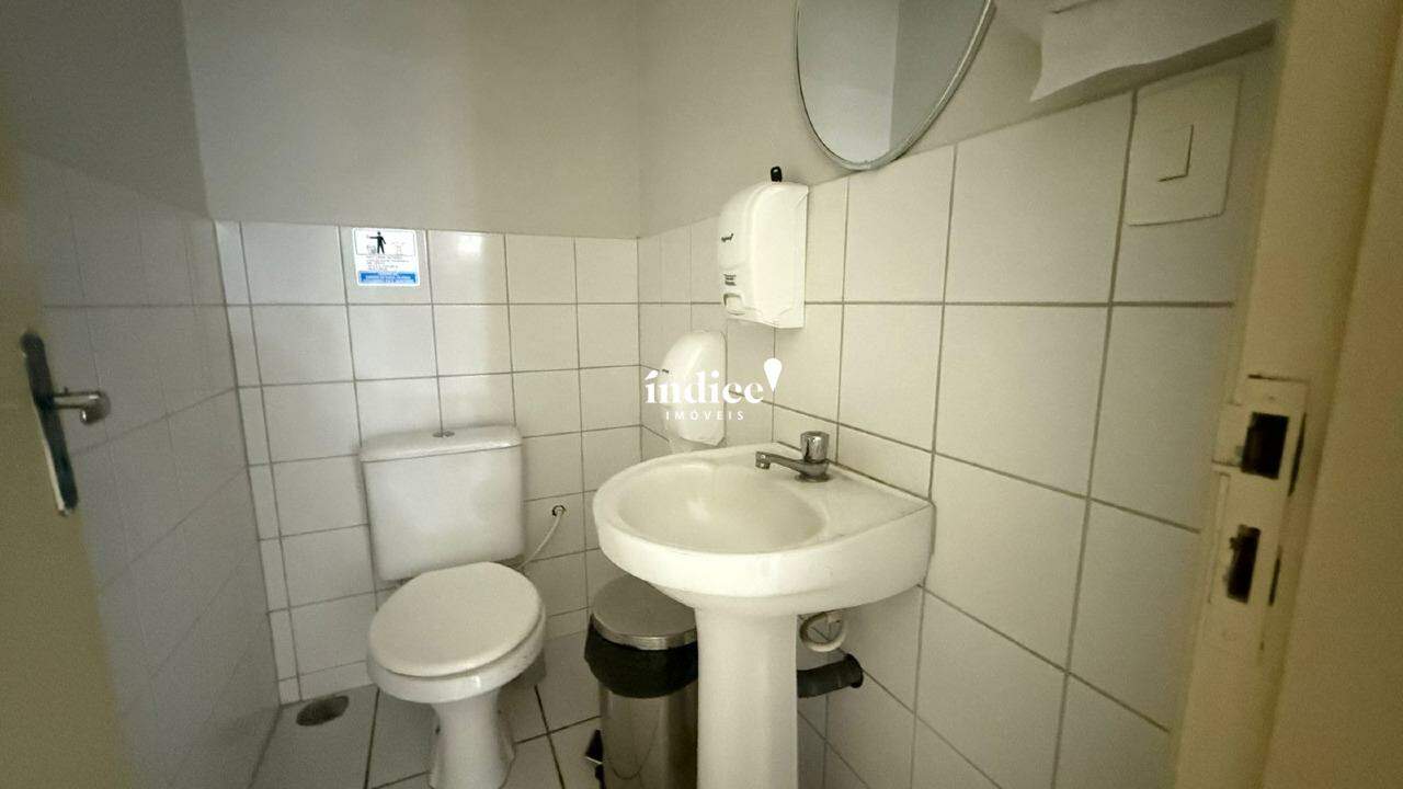 Salão Comercial para para aluguel no Jardim Sumaré na cidade de Ribeirão Preto: 