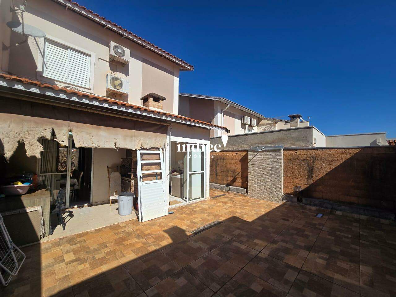 Casas Condomínio para à venda no Vila do Golf na cidade de Ribeirão Preto: 