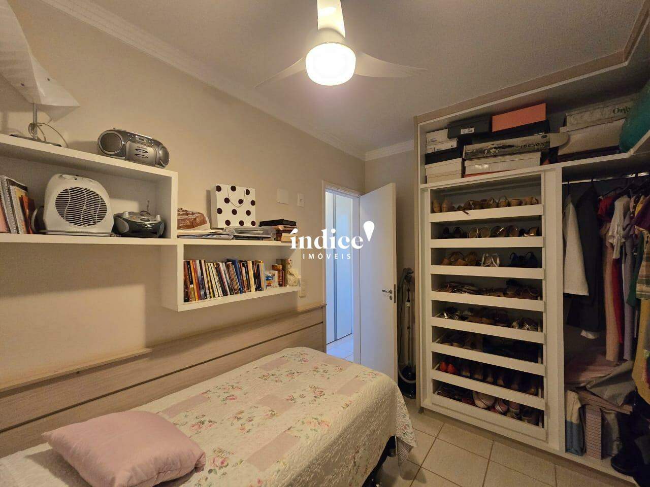 Casas Condomínio para à venda no Vila do Golf na cidade de Ribeirão Preto: 
