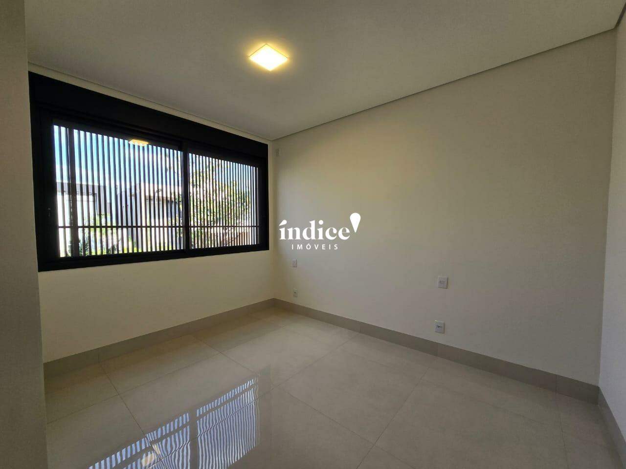 Casas Condomínio para à venda no Vila do Golf na cidade de Ribeirão Preto: 