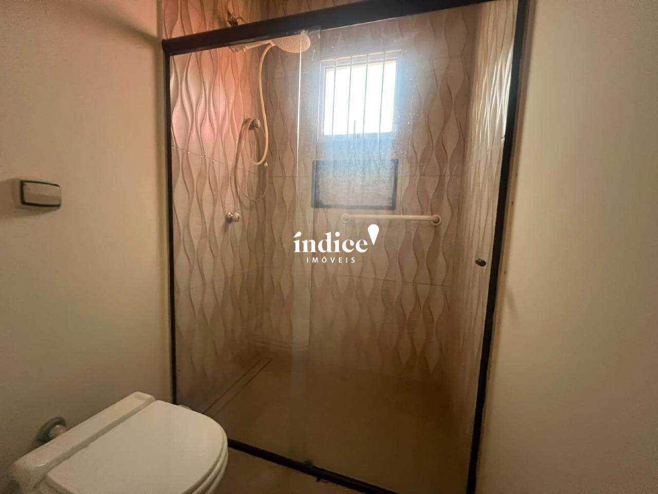 Casas Condomínio para para aluguel no Vila do Golf na cidade de Ribeirão Preto: 