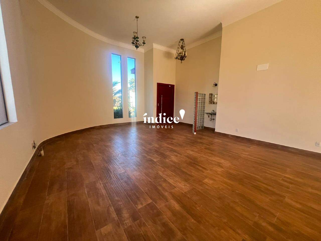 Casas Condomínio para para aluguel no Vila do Golf na cidade de Ribeirão Preto: 