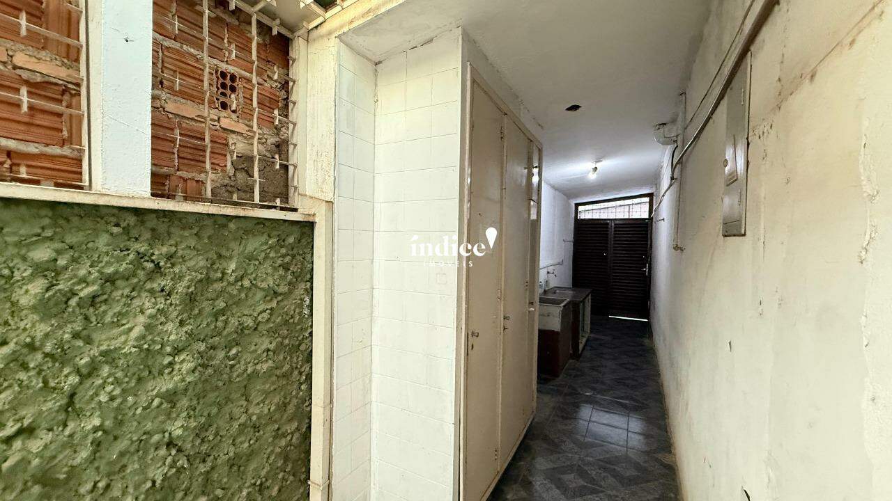 Salão Comercial para para aluguel no Centro na cidade de Ribeirão Preto: