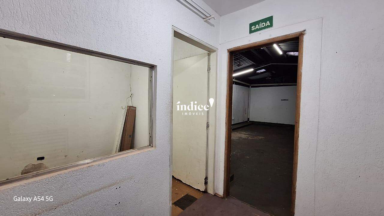 Salão Comercial para para aluguel no Jardim Paulista na cidade de Ribeirão Preto: 