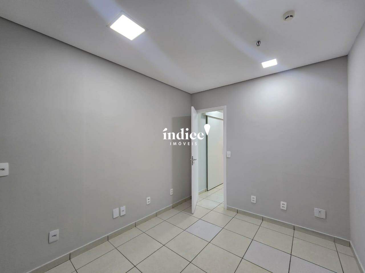 Sala Comercial para para aluguel no Condomínio Itamaraty na cidade de Ribeirão Preto: 