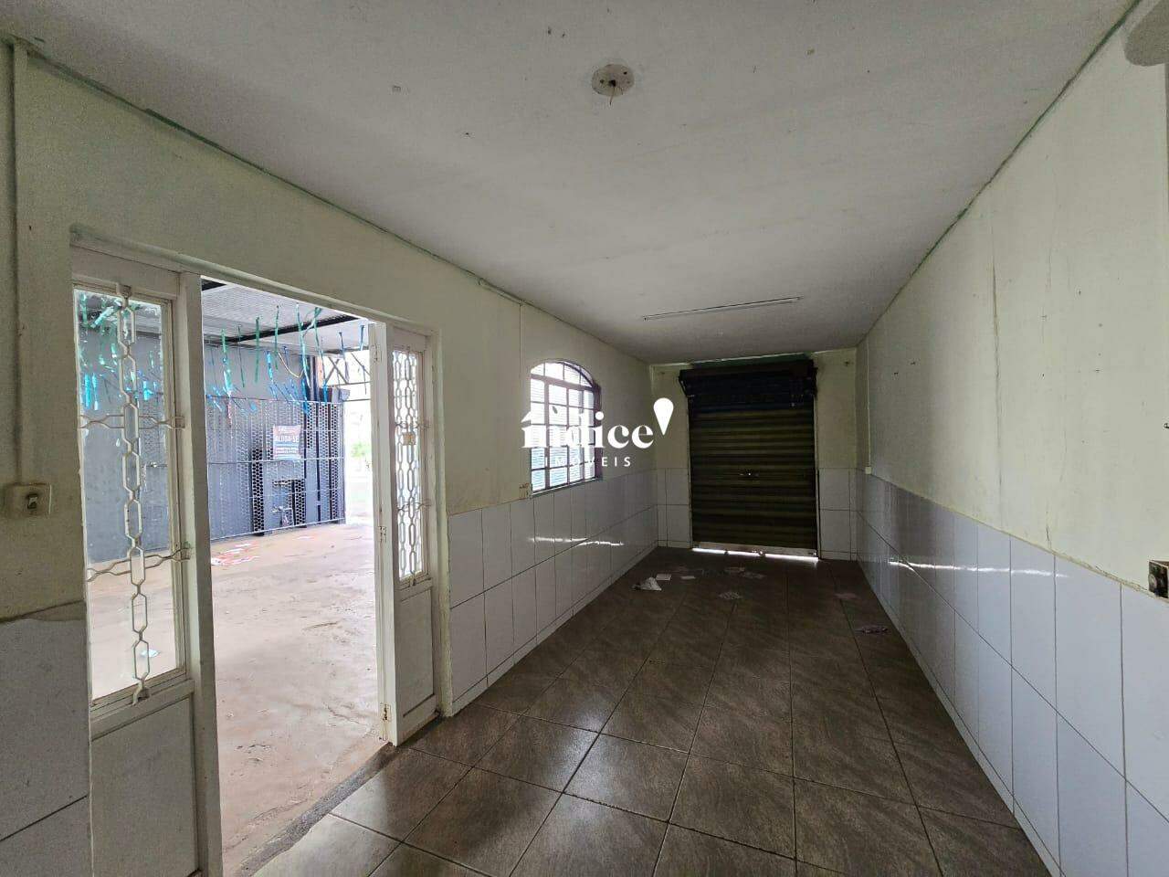 Galpão Comercial para para aluguel no Santa Cruz do José Jacques na cidade de Ribeirão Preto: 