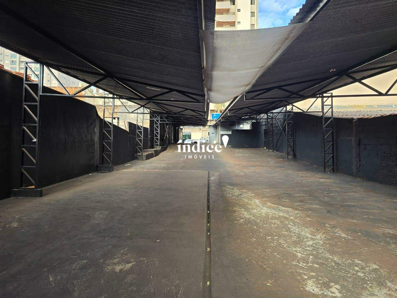 Galpão Comercial para para aluguel no Santa Cruz do José Jacques na cidade de Ribeirão Preto: 