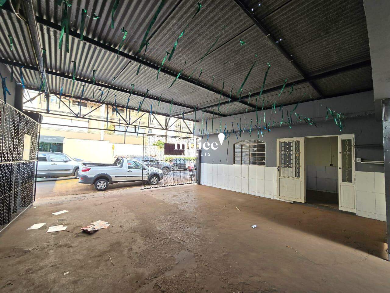 Galpão Comercial para para aluguel no Santa Cruz do José Jacques na cidade de Ribeirão Preto: 