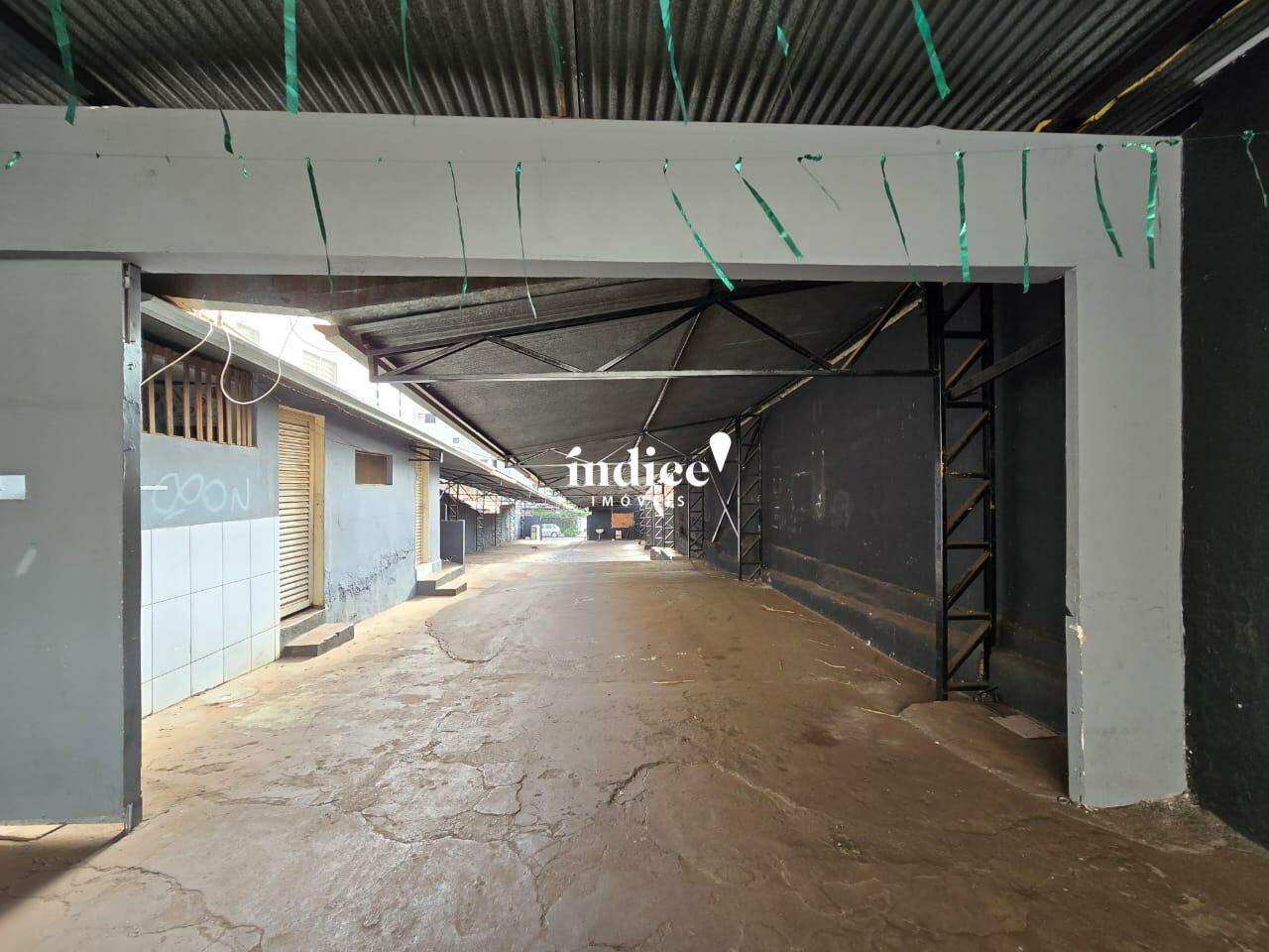 Galpão Comercial para para aluguel no Santa Cruz do José Jacques na cidade de Ribeirão Preto: 
