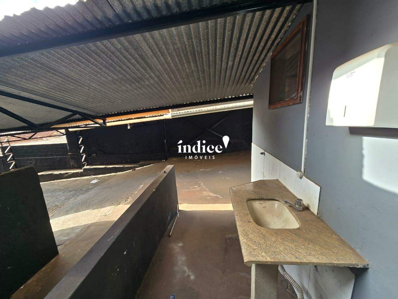 Galpão Comercial para para aluguel no Santa Cruz do José Jacques na cidade de Ribeirão Preto: 