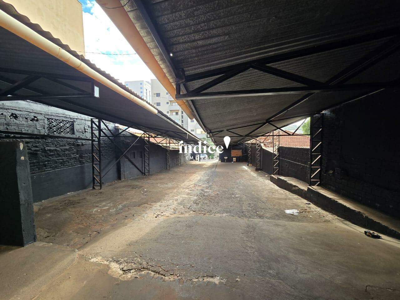 Galpão Comercial para para aluguel no Santa Cruz do José Jacques na cidade de Ribeirão Preto: 