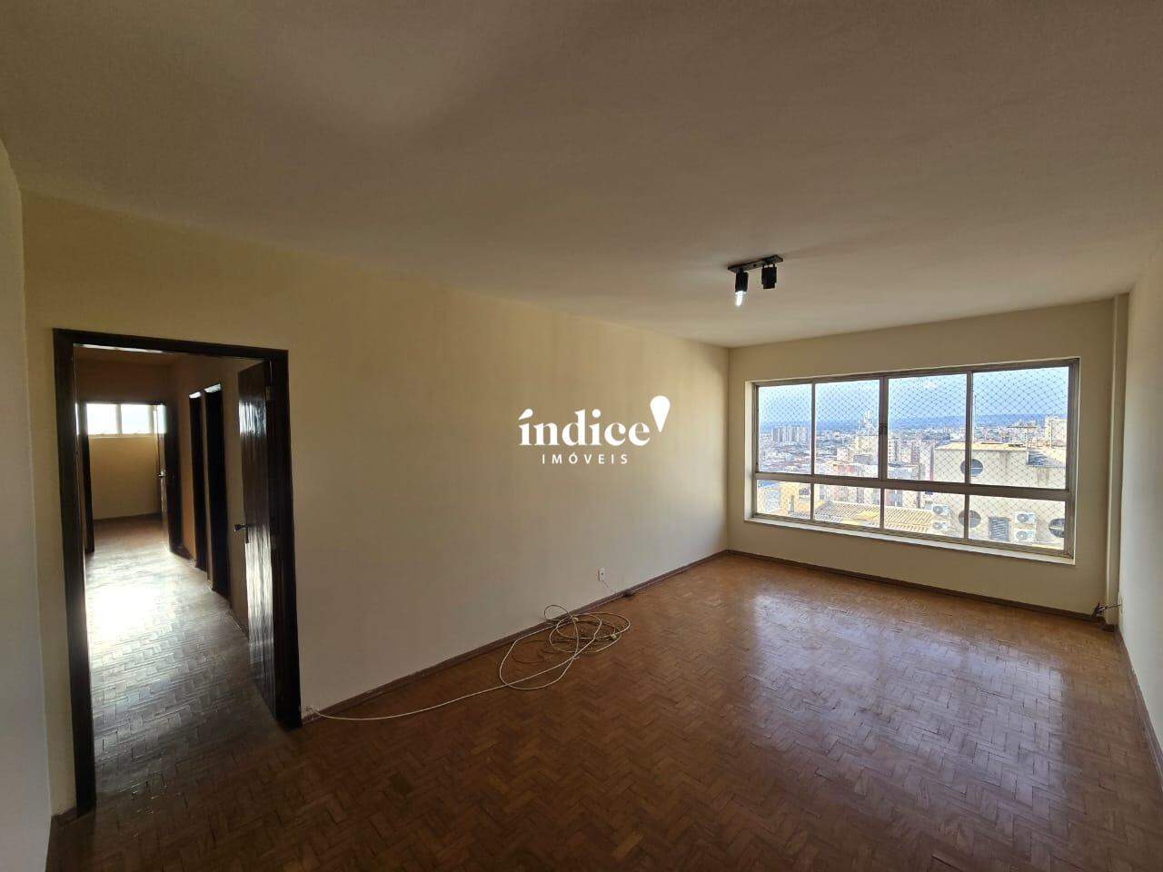 Apartamento para à venda no Centro na cidade de Ribeirão Preto: 