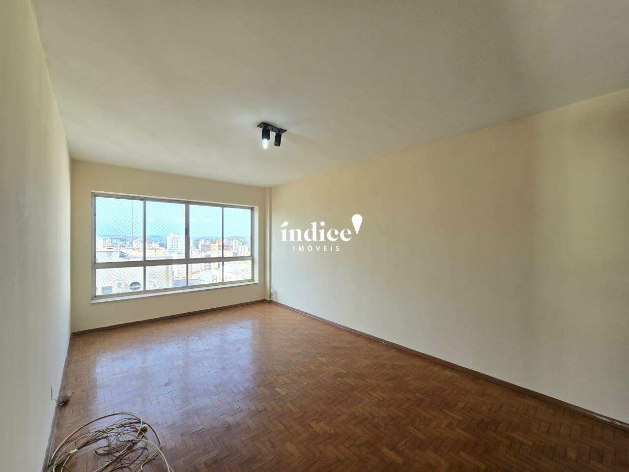 Apartamento para à venda no Centro na cidade de Ribeirão Preto: 
