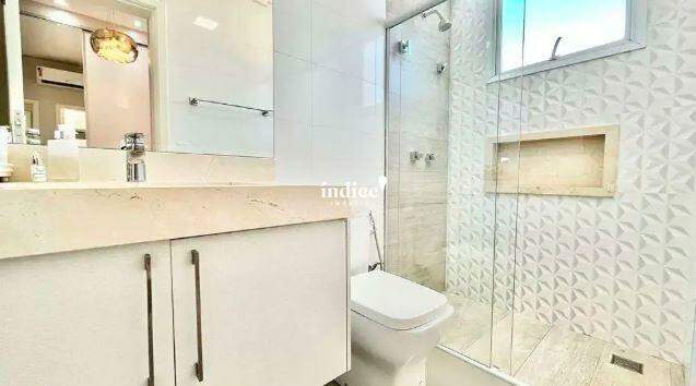 Casas Condomínio para à venda no Vila do Golf na cidade de Ribeirão Preto: 