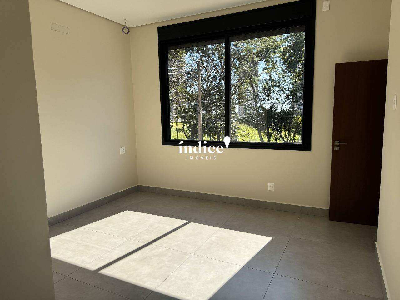 Casas Condomínio para à venda no Jardim Guaporé na cidade de Ribeirão Preto: 