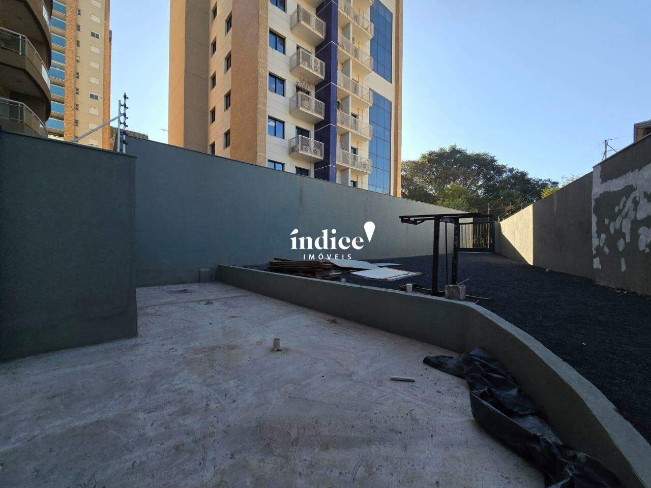 Salão Comercial para para aluguel no Jardim Canadá na cidade de Ribeirão Preto: 