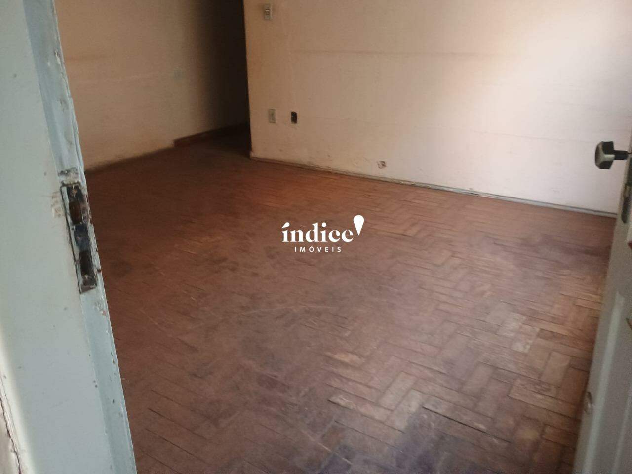 Casas para à venda no Centro na cidade de Ribeirão Preto: 