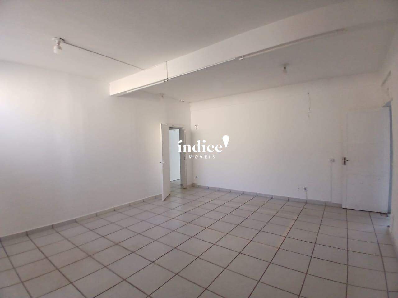 Casa Comercial para à venda no Jardim América na cidade de Ribeirão Preto: 