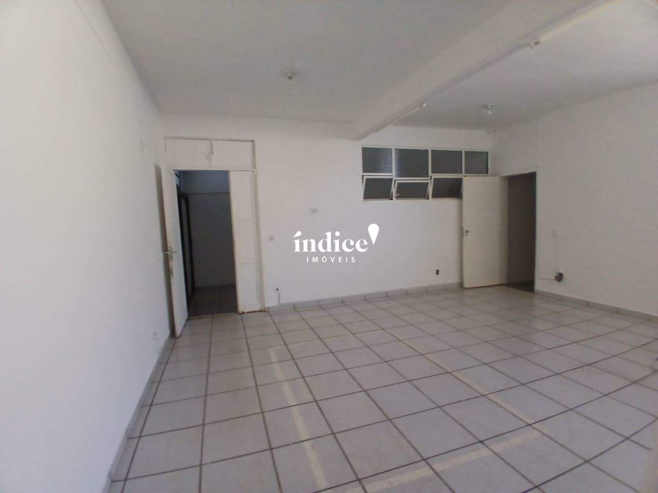 Casa Comercial para à venda no Jardim América na cidade de Ribeirão Preto: 