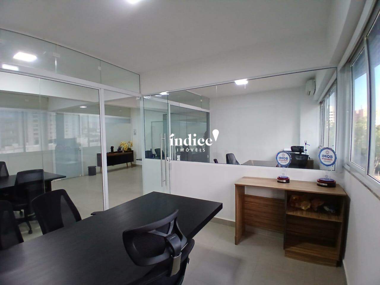 Sala Comercial para à venda no Jardim Botânico na cidade de Ribeirão Preto: 
