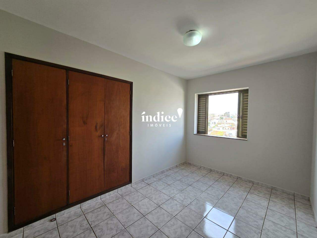 Apartamento para para aluguel no Centro na cidade de Ribeirão Preto: 