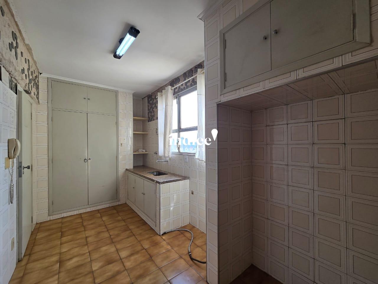 Apartamento para à venda no Centro na cidade de Ribeirão Preto: 