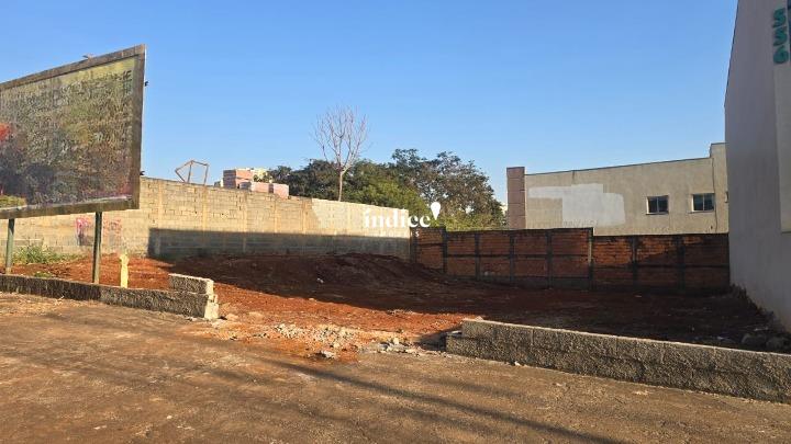 Terrenos Bairro para à venda no Jardim Botânico na cidade de Ribeirão Preto: 