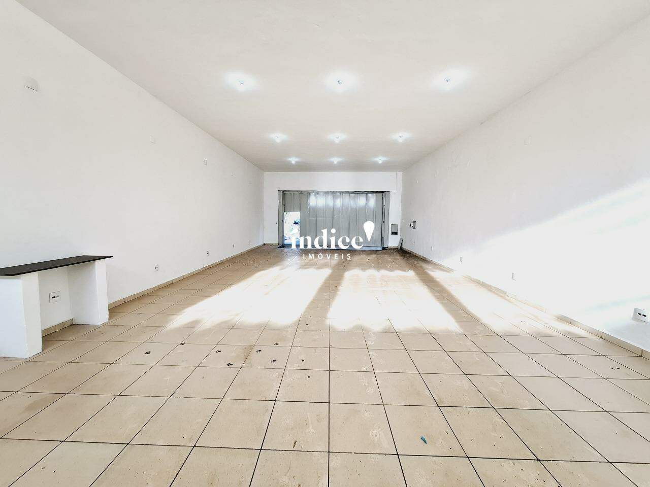 Salão Comercial para para aluguel no Campos Elíseos na cidade de Ribeirão Preto: 