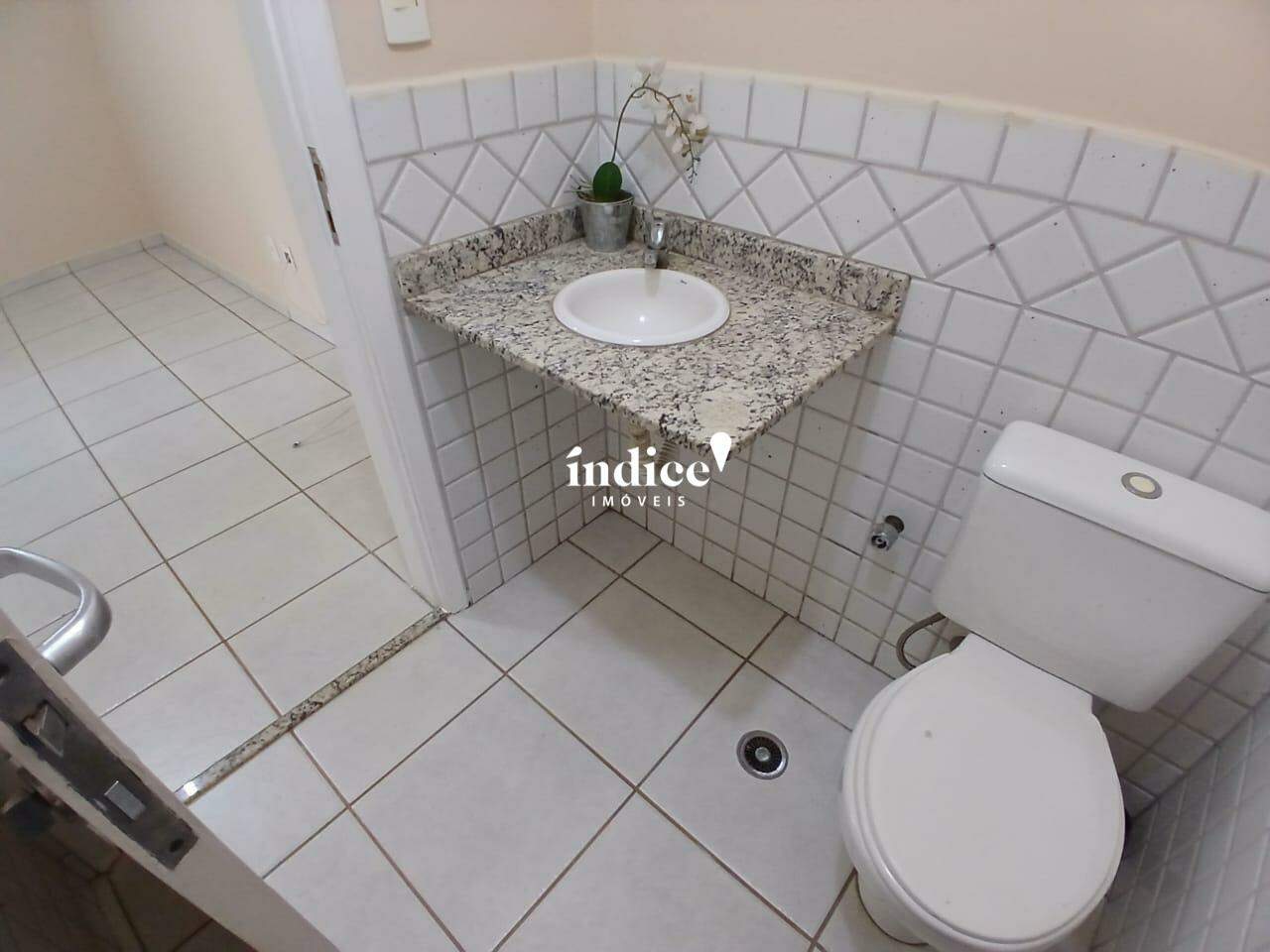 Sala Comercial para para aluguel no Boulevard na cidade de Ribeirão Preto: 