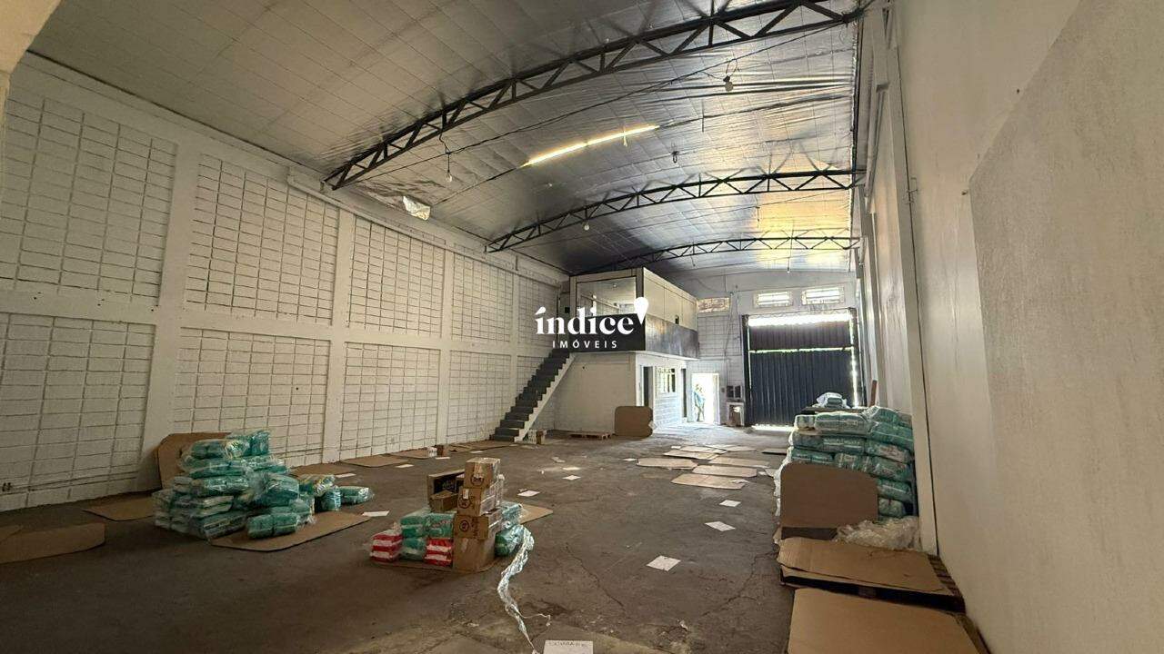 Galpão Comercial para para aluguel no Parque Anhangüera na cidade de Ribeirão Preto: 