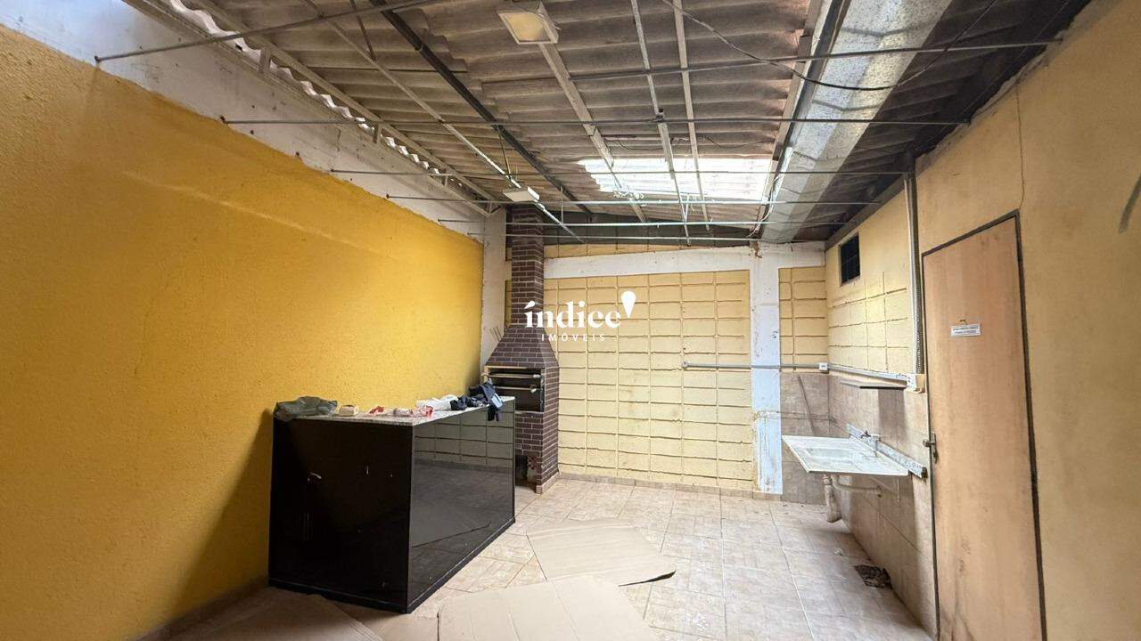 Galpão Comercial para para aluguel no Parque Anhangüera na cidade de Ribeirão Preto: 