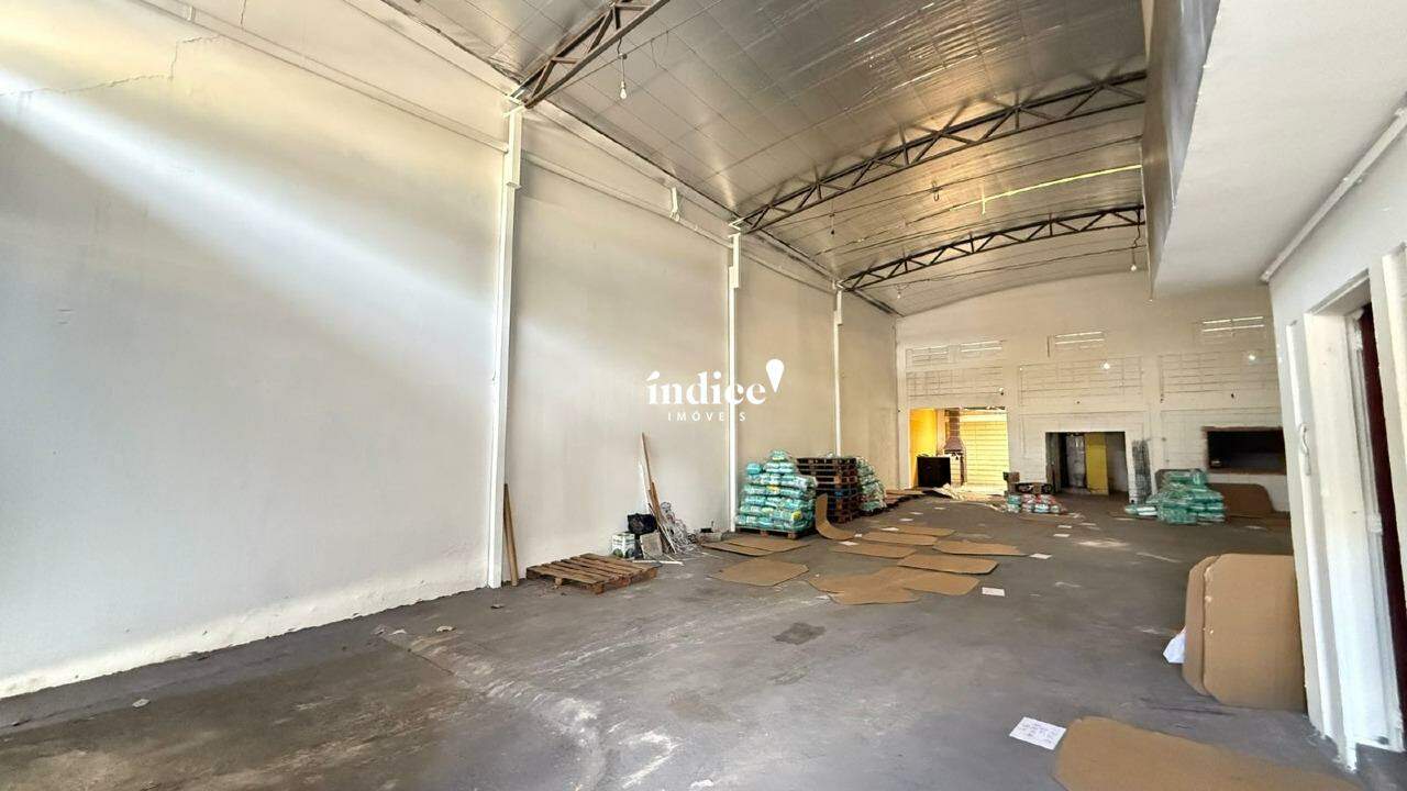 Galpão Comercial para para aluguel no Parque Anhangüera na cidade de Ribeirão Preto: 