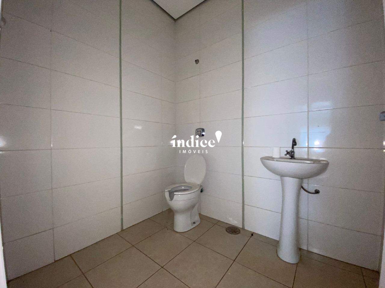 Casa Comercial para para aluguel no Centro na cidade de Ribeirão Preto: 