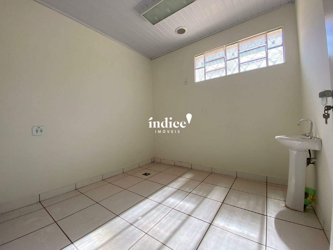 Casa Comercial para para aluguel no Centro na cidade de Ribeirão Preto: 