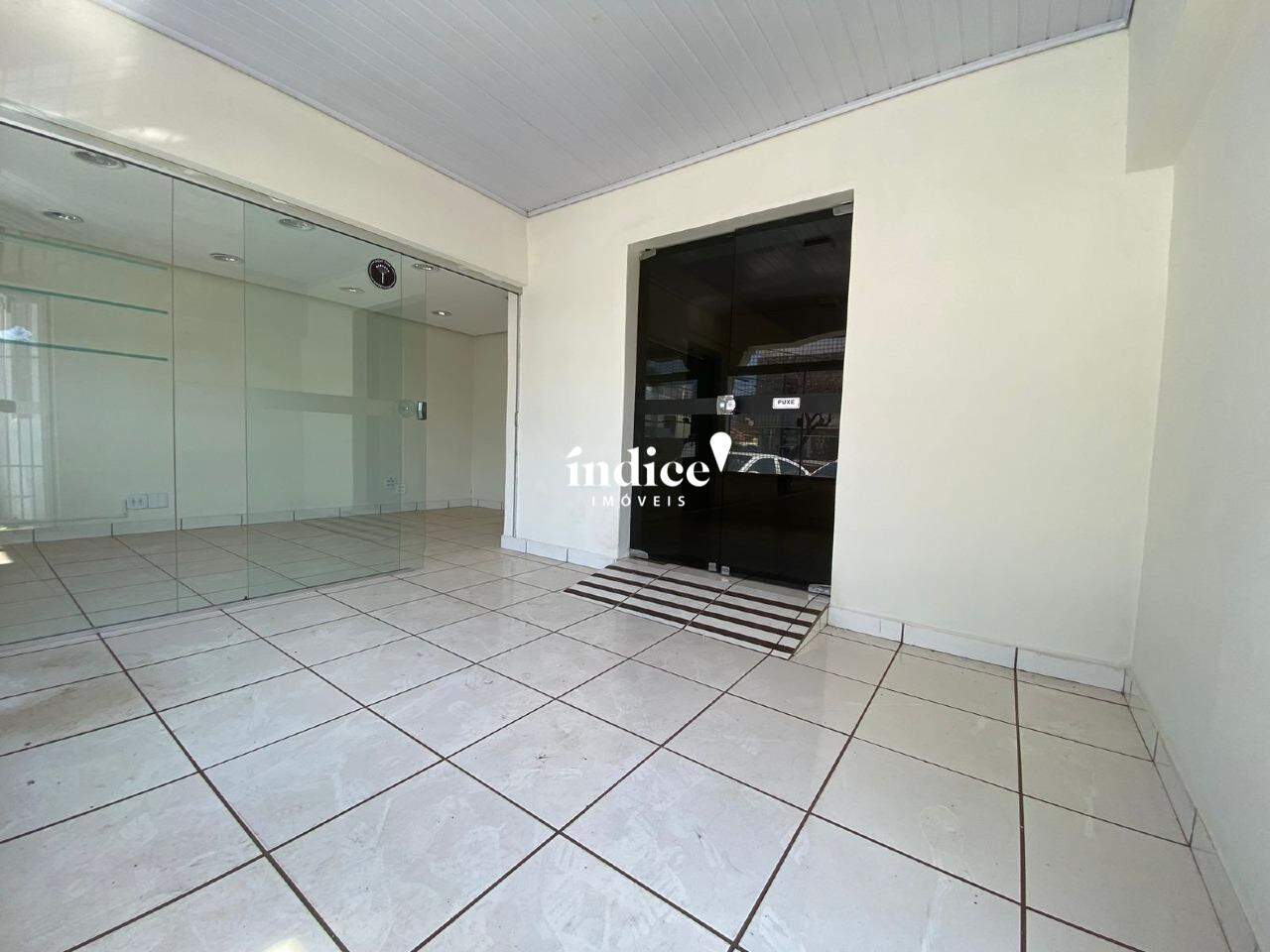 Casa Comercial para para aluguel no Centro na cidade de Ribeirão Preto: 