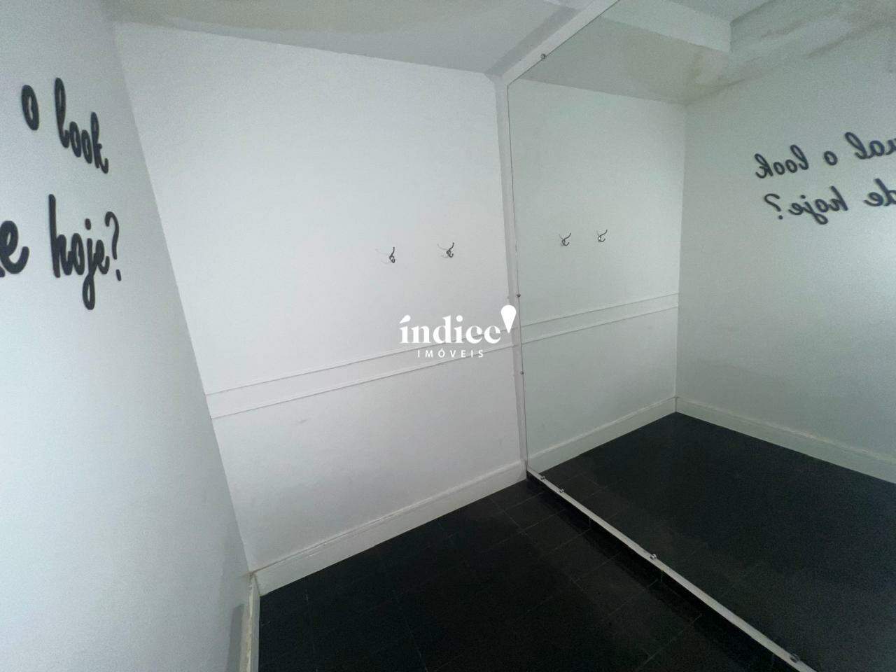 Salão Comercial para para aluguel no Jardim Interlagos na cidade de Ribeirão Preto: 